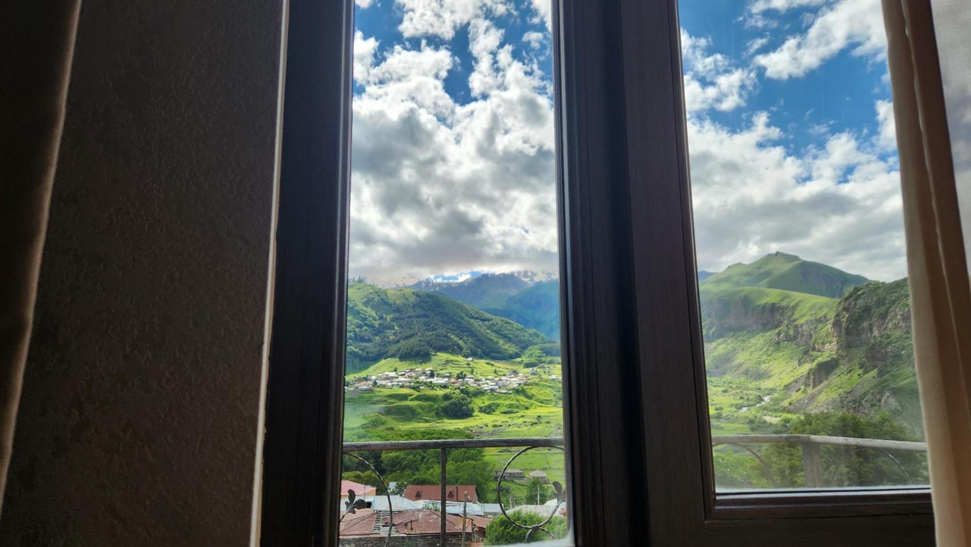 Hotel Toliketi คัซเบกี ภายนอก รูปภาพ